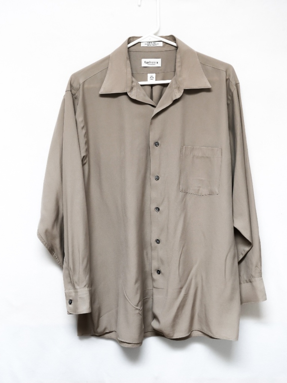 Vintage Van Heusen Long Sleeve Men's dress shirt - Like new - size L